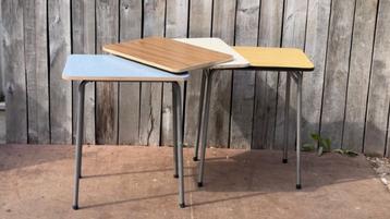 Vintage Tête à tête tafeltjes | blad naar keuze (30 stuks) beschikbaar voor biedingen