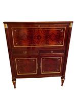 Bar de Salon à Colonnes