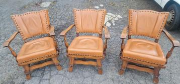 Set van 3 kleine antieke fauteuils. beschikbaar voor biedingen