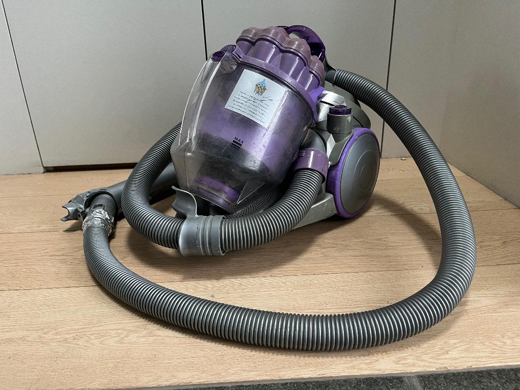 Dyson dc08 animalpro, Elektronische apparatuur, Stofzuigers, Gebruikt, Stofzuiger, Reservoir, Ophalen