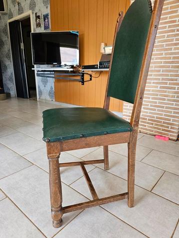 6 vintage stoelen  beschikbaar voor biedingen