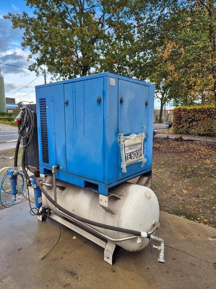 Schroefcompressor met luchtdroger JAVAC, Zakelijke goederen, Machines en Bouw | Pompen en Compressoren, Ophalen