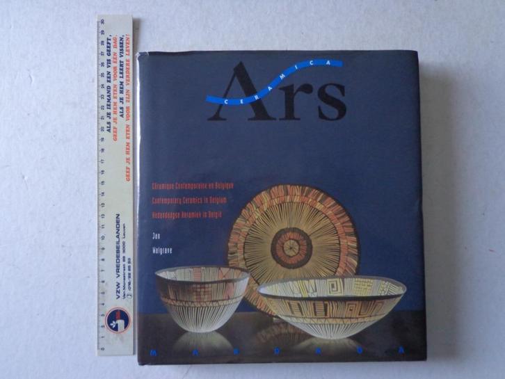 kunstboek Jan Walgrave Hedendaagse keramiek in België 1992, Boeken, Kunst en Cultuur | Beeldend, Gelezen, Overige onderwerpen