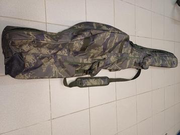 Solar undercover camo rod holdall 3+2  12ft