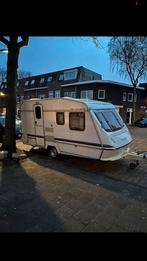 Caravan Deluxe gerenoveerd 750 kg, Caravans en Kamperen, Caravans, Particulier