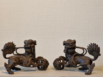 Chinese Foo Dogs beschikbaar voor biedingen