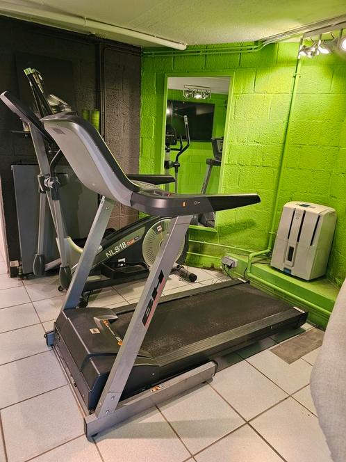 Tapis de course BH fitness, Sport en Fitness, Fitnessapparatuur, Gebruikt, Loopband, Benen, Ophalen