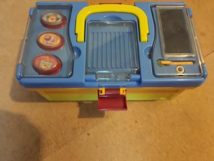 knutseldoos, Kinderen en Baby's, Overige Kinderen en Baby's, Gebruikt, Ophalen