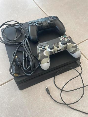PS4 + 2 controllers, Enlèvement ou Envoi, Comme neuf, Avec 2 manettes, Slim
