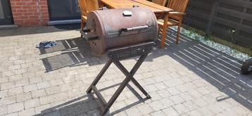 barbecue  beschikbaar voor biedingen