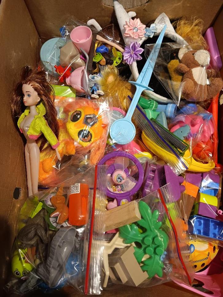 lot de  24 cartons de jouets photos rajouté !, Verzamelen, Speelgoed, Gebruikt, Ophalen