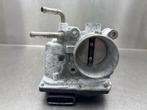 GASKLEPHUIS Toyota Yaris III (P13) (|2203047010|), Auto-onderdelen, Gebruikt, Toyota