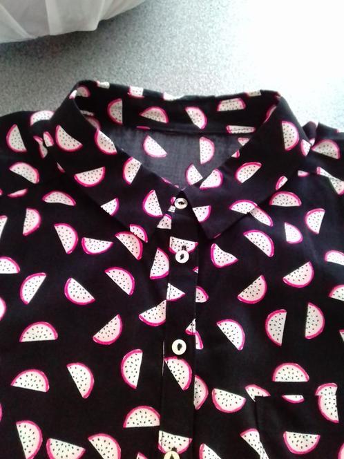 Drie bloezen met knoopjes vooraan, Kleding | Dames, Blouses en Tunieken, Zo goed als nieuw, Maat 38/40 (M), Verzenden