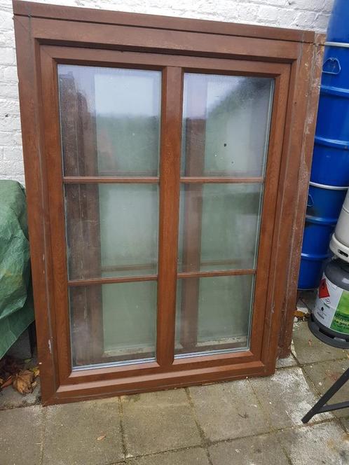 6 PVC ramen met dubbele beglazing te koop, Doe-het-zelf en Bouw, Glas en Ramen, Gebruikt, Gevelraam of Ruit, Dubbelglas, Ophalen