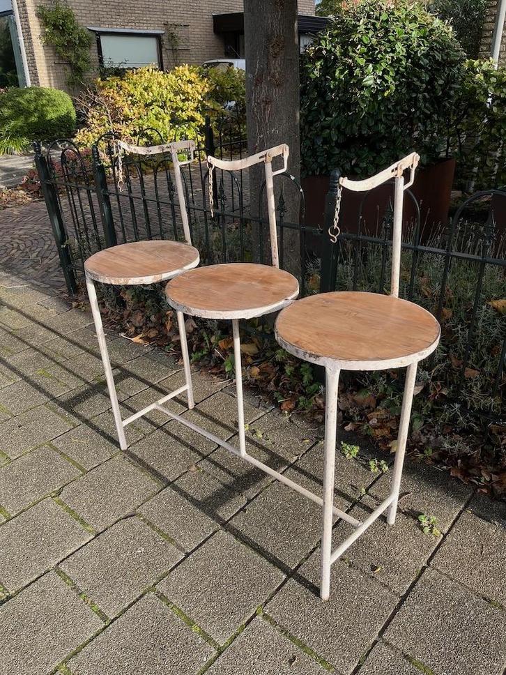 Antieke Hospitaal Console uit DDR gebruikt voor wegen baby's, Antiquités & Art, Antiquités | Meubles | Tables, Enlèvement ou Envoi