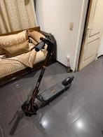 Ninebot f2 pro, Fietsen en Brommers, Steps, Ophalen, Zo goed als nieuw, Elektrische step (E-scooter)