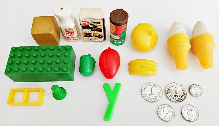 Aliments + accessoires miniatures pour dinette, vintage, Enfants & Bébés, Jouets | Jouer aux cuisines, Utilisé, Accessoires de cuisine de jeu