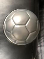 Moule à gâteaux en forme de ballon de foot - 25cm diamètre, Enlèvement, Comme neuf, Moule