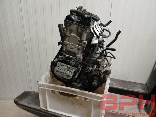 Motorblok Suzuki GSX-R 600 K1 K2 K3 2001 t/m 2003 engine 2 G, Motoren, Onderdelen | Suzuki, Gebruikt, Ophalen