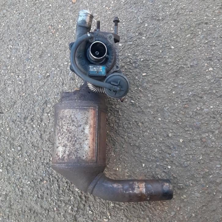 Opel Corsa C 1.3 CDTI Turbo + Katalysator (Z13DT), Autos : Pièces & Accessoires, Systèmes d'échappement, Opel, Enlèvement ou Envoi