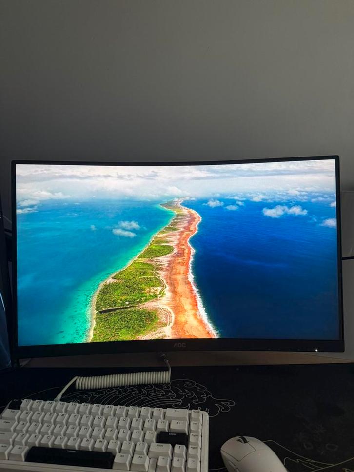 Écran AOC  ,280hz , 27 pouces , incurvé, Computers en Software, Monitoren, Zo goed als nieuw, 201 Hz of meer, DisplayPort, HDMI
