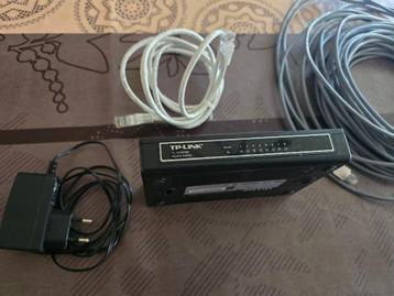 SWITCH: TP-Link 8 slots TL-SG1008D - UTP kabel & zoveel meer beschikbaar voor biedingen