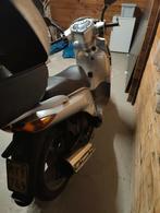 Honda scoopy 125cc, Motos, Particulier