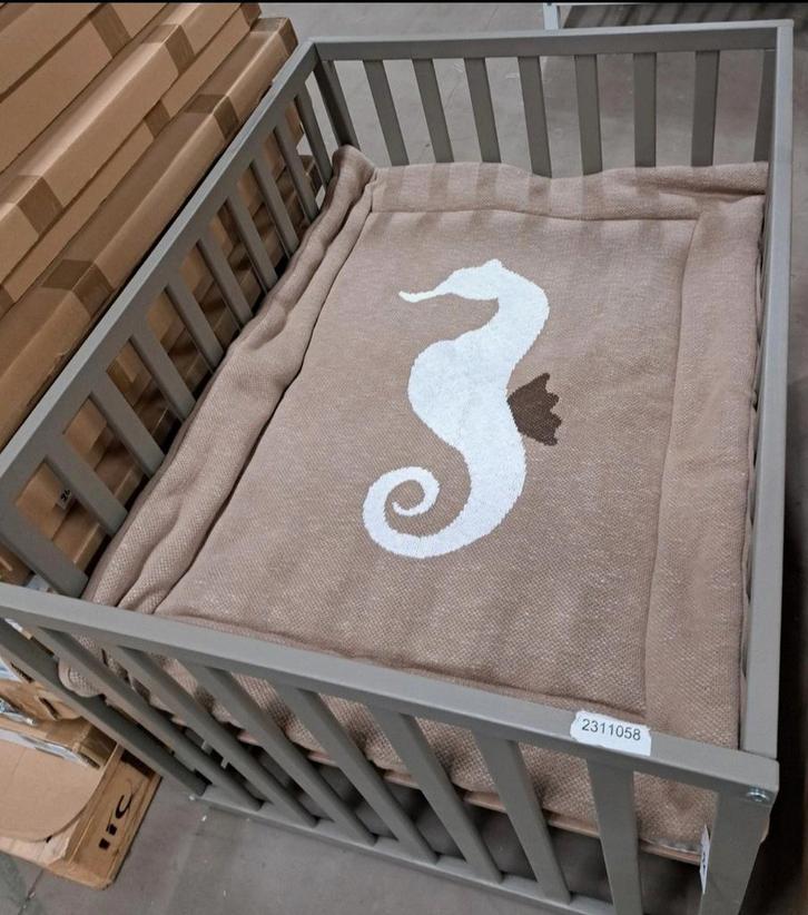 Tapis de jeu Quax de haute qualité, Enfants & Bébés, Parcs, Neuf, Enlèvement