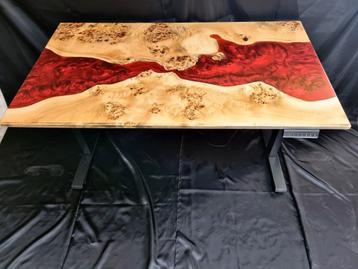 Unieke mappa burl epoxy in zit-sta bureau