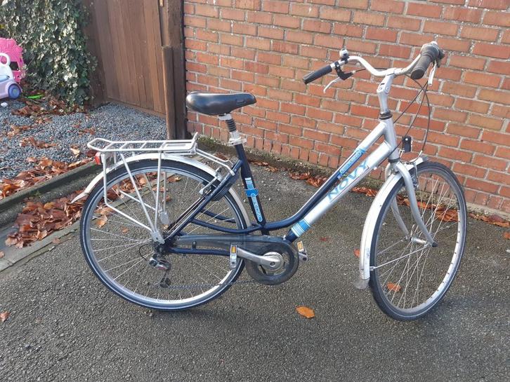Novy dames fiets, Vélos & Vélomoteurs, Vélos | Femmes | Vélos de sport & de randonnée, Enlèvement
