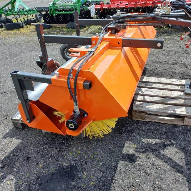Veegmachine METAL-TECHNIK, Hobby en Vrije tijd, Overige Hobby en Vrije tijd, Nieuw, Verzenden