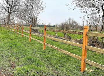 Clôture en bois (2 ou 3 poutres) avec ou sans installation