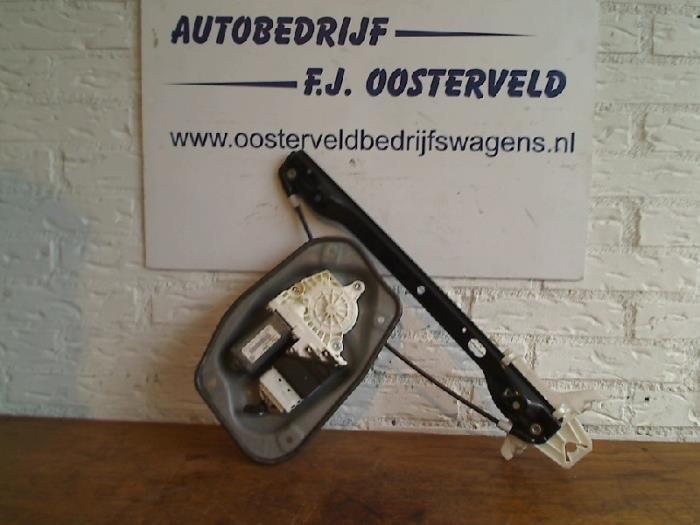 Ruitmechaniek 4Deurs links-achter van een Volkswagen Golf, Auto-onderdelen, Ruiten en Toebehoren, Volkswagen, Gebruikt, 3 maanden garantie