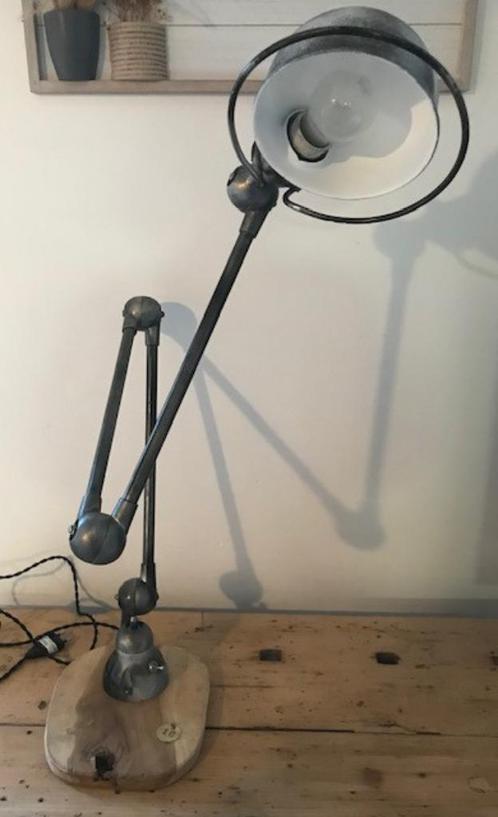 Jieldé lamp met 3 armen, Antiek en Kunst, Antiek | Verlichting, Verzenden