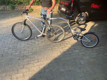 gekoppelde fiets beschikbaar voor biedingen