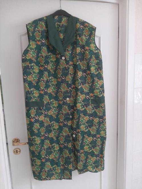 Vintage huisjurk / schortjurk maat 50 – retro bloemenmotief, Kleding | Dames, Overige Dameskleding, Zo goed als nieuw, Ophalen of Verzenden