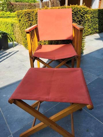 2 vintage tuinstoelen met voetbankje beschikbaar voor biedingen