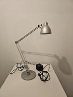 Lampe de bureau Ikea, Maison & Meubles, Lampes | Lampes de table, Comme neuf, Enlèvement