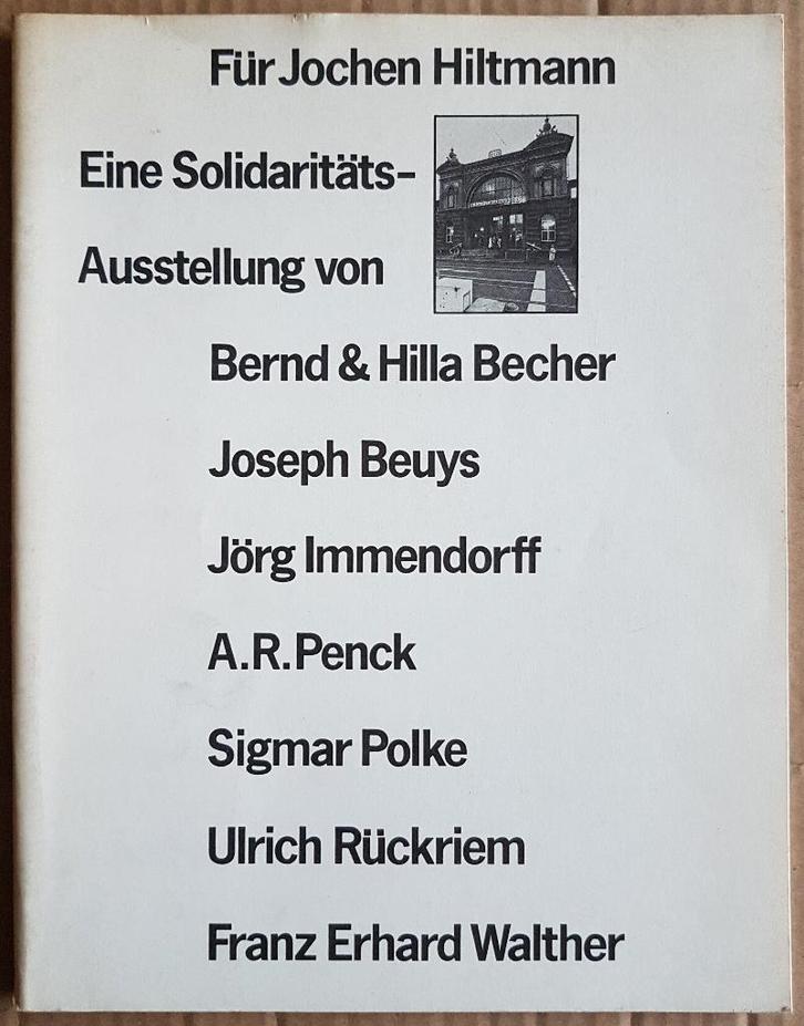 Für Jochen Hiltmann (Bernd & Hilla Becher, Joseph Beuys, ..., Livres, Art & Culture | Arts plastiques, Comme neuf, Enlèvement ou Envoi