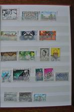 timbres Cameroun dans un album (n86), Timbres & Monnaies, Timbres | Afrique, Affranchi, Enlèvement ou Envoi, Autres pays