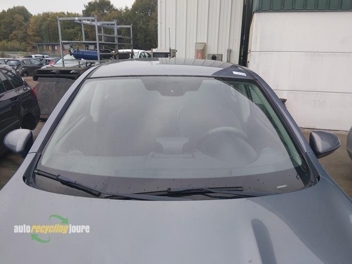 Voorruit van een Nissan Qashqai, Auto-onderdelen, Ruiten en Toebehoren, Nissan, Gebruikt, 3 maanden garantie