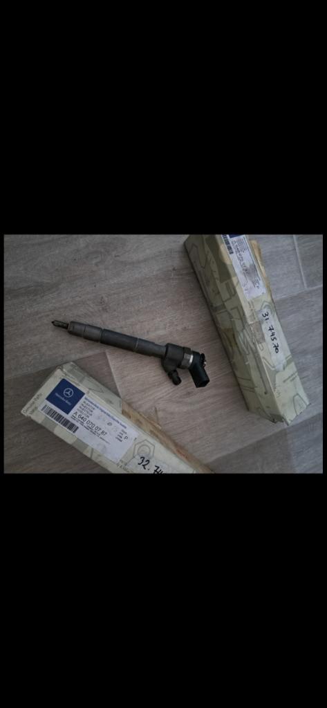 INJECTEURS MERCEDES CLASSE A W169  NEUFS, Autos : Pièces & Accessoires, Moteurs & Accessoires, Mercedes-Benz, Neuf, Enlèvement ou Envoi