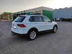 VW Tiguan 1.5 benzine 130 pk groot onderhoud VW nieuwstaat, Voorwielaandrijving, 1498 cc, 4 cilinders, Wit