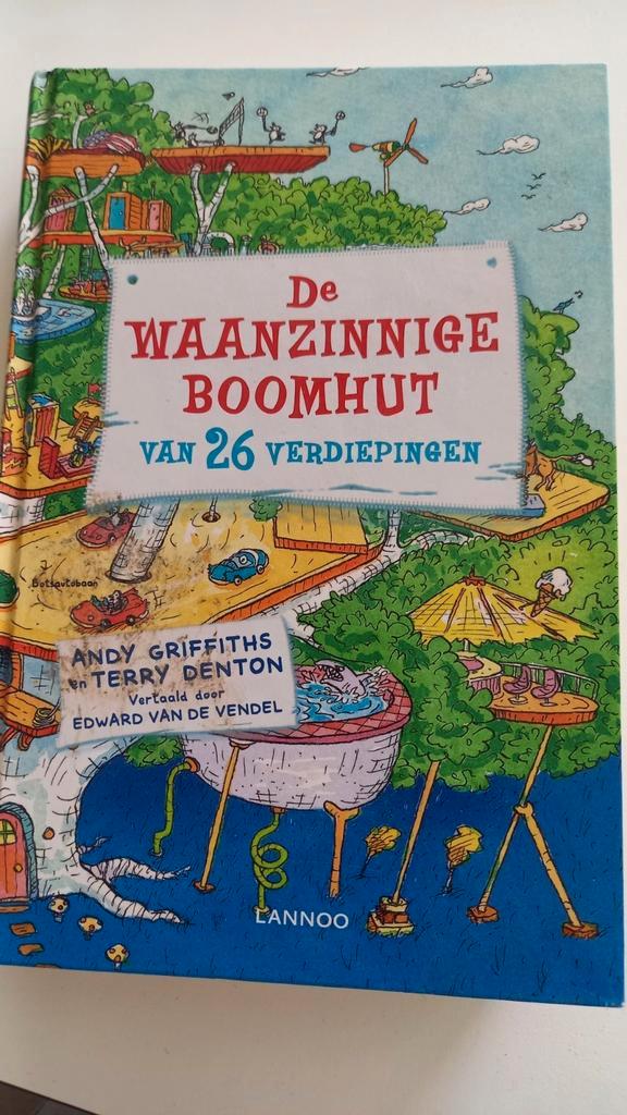 Terry Denton - De waanzinnige boomhut van 26 verdiepingen, Livres, Livres pour enfants | Jeunesse | Moins de 10 ans, Utilisé, Enlèvement ou Envoi