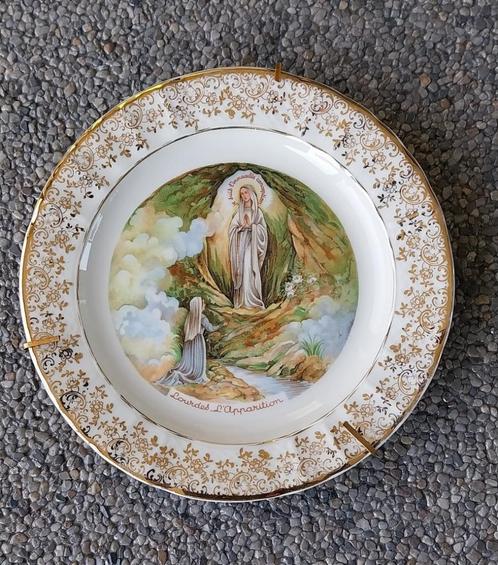 Porseleinen bordje Lourdes., Antiek en Kunst, Antiek | Porselein, Ophalen