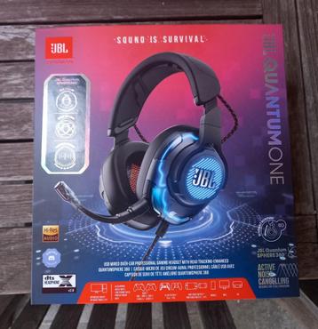 JBL Quantum One beschikbaar voor biedingen