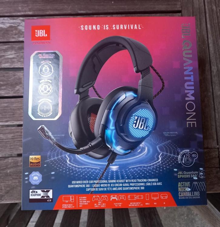 JBL Quantum One, Audio, Tv en Foto, Hoofdtelefoons, Gebruikt, Op oor (supra aural), Overige merken, Surround, Ophalen of Verzenden