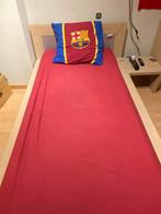 Massief 1 pers bed,nachtkastje en lattenbodem en plafondlamp, Ophalen, 70 tot 85 cm, Zo goed als nieuw, Lattenbodem