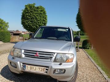 Mitsubishi Pajero à vendre, Autos, Mitsubishi, Argent ou Gris, Achat, 5 portes, Diesel
