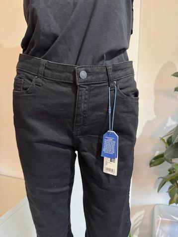 Black skinny jeans Esprit (W28 L34) NEW with tags beschikbaar voor biedingen